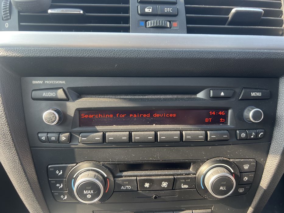 Cd player bmw e90 e91 e92 e93