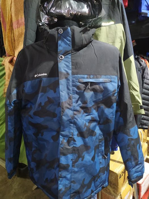 Продаюся горнолыжные куртки фирмы Asics, Columbia, The North Face.