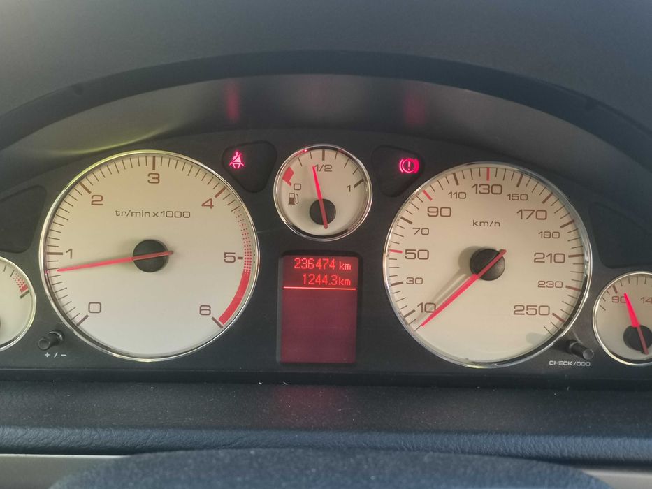 Vand Peugeout 407