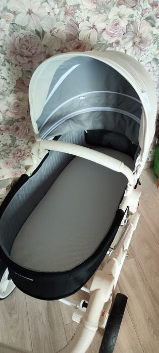 Коляска трансформер.