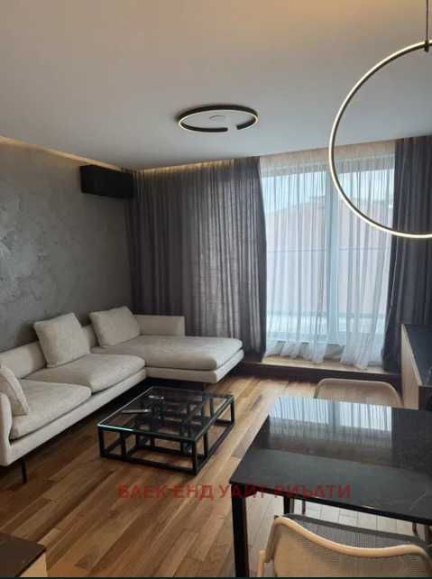 Даваме Под Наем Двустаен Апартамент В Сердика