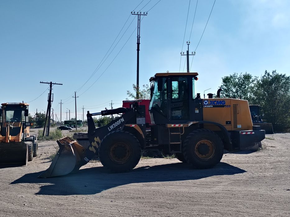 Продам погрузчик