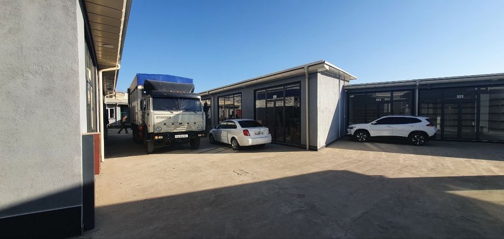 Оксарой савдо мажмуасидан 509 дукон сотилади! Кадастри бор!!