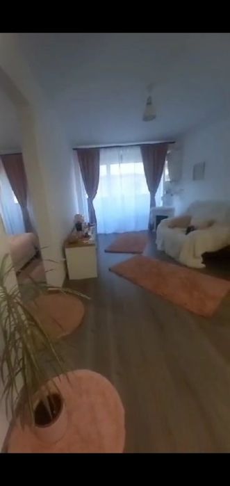 Inchiriez apartament cu o camera