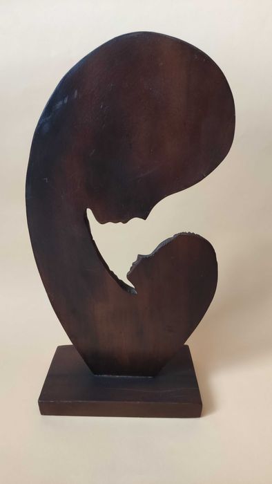 Дървена фигура на Св.Богородица и Младенеца