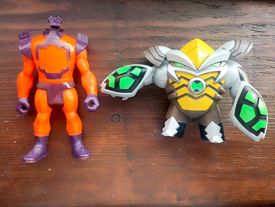 BEN10 / Бен Тен Каравана, ръкавица, самолет и фигурки