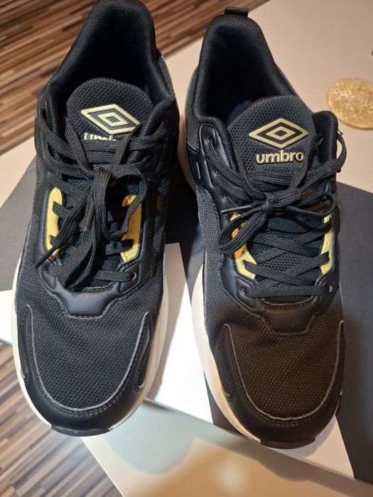 Vand Skechers,Umbro