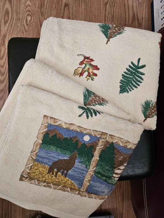 Set halat baie +prosop 75, prosop pt dus 45 lei