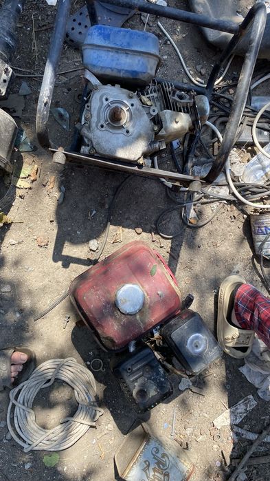 Моторы  от помпы