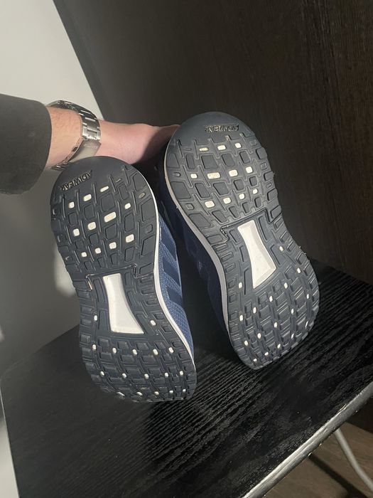 Adidas маратонки