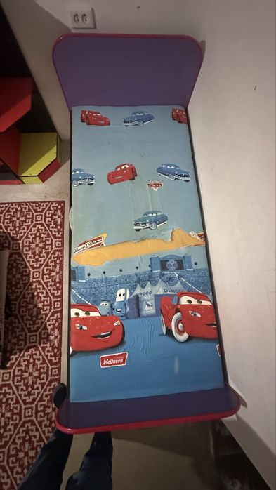 Продаю кравать детски