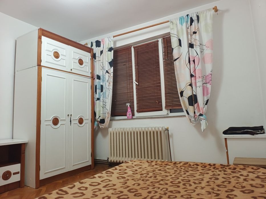 Apartament,3 camere de închiriat, Alexandru,71m2,Familial-bulev