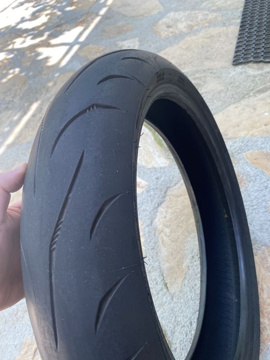 Комплект гуми за мотор