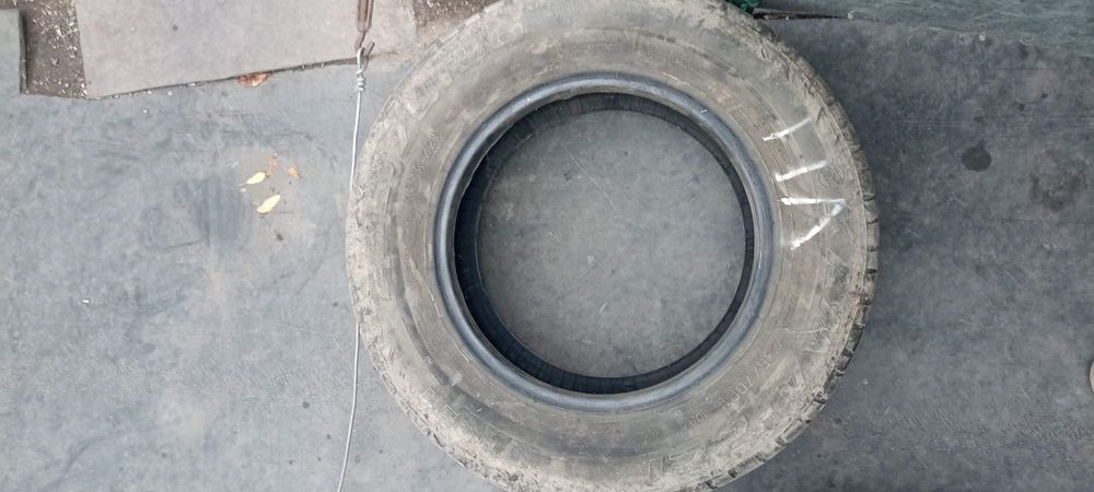 Продам покрышки б/у