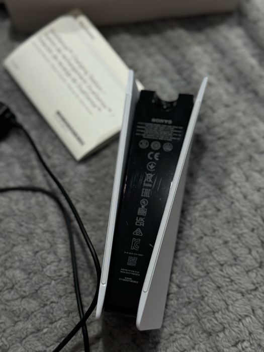 Зарядка для джойстиков PS5