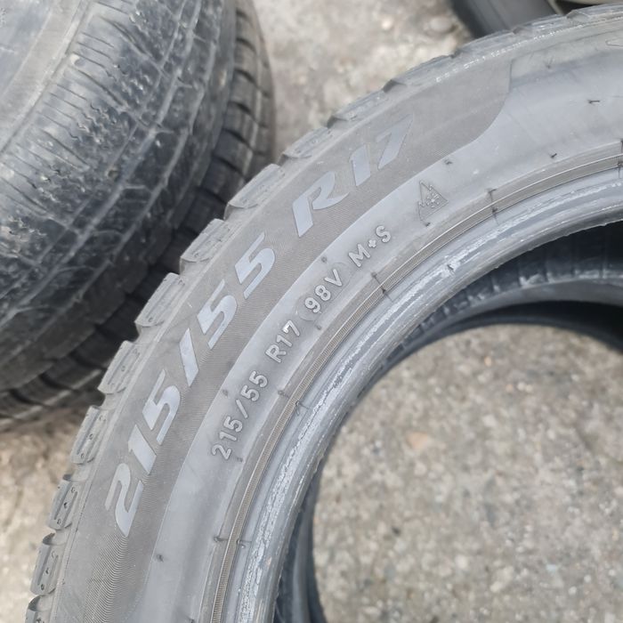 2x 215/55/17 M+S PIRELLI 6MM Stare impecabila