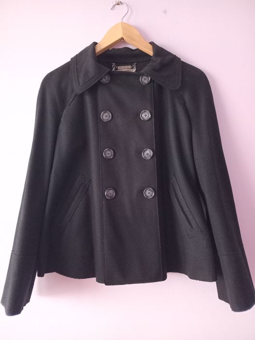 Полупальто. Драповое. Двубортное.