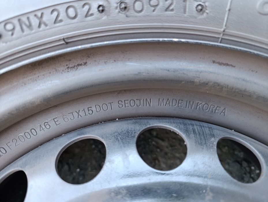 Джанти с гуми 195/65/15  междублоковото 5х114.3