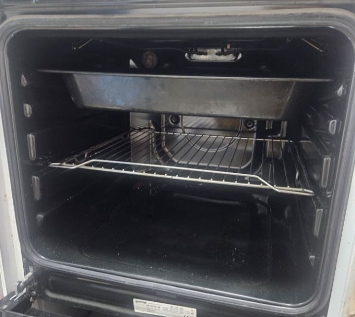 Отдам даром газвая духовка