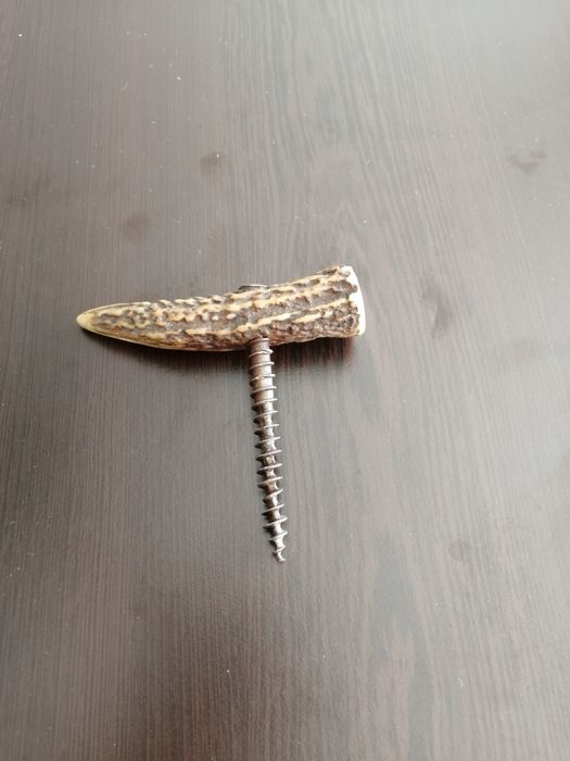 Отварачка за капачки