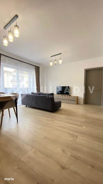 Apartament 3 camere | zona Regal | Terasă | 2 parcări + boxă