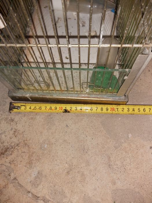 Vind colivie  stare buna