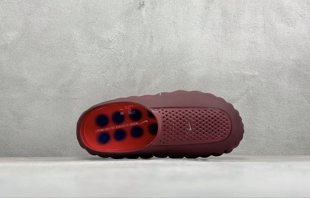 Nike mind червено 43 номер