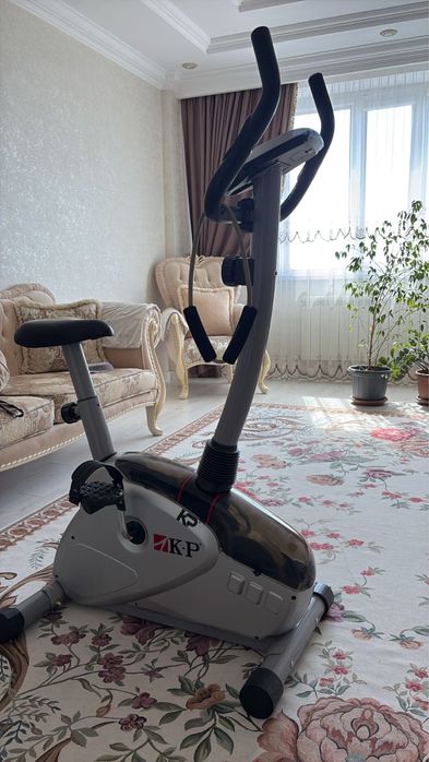 Велотренажёр K.P для дома
