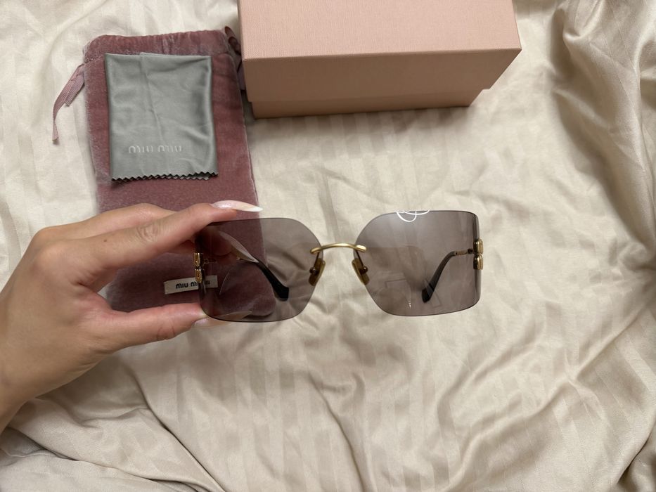 Miu Miu очила MU54YS