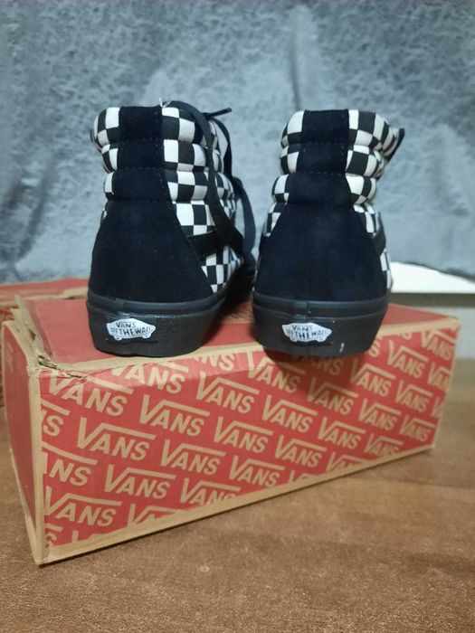 Высоких кеды vans