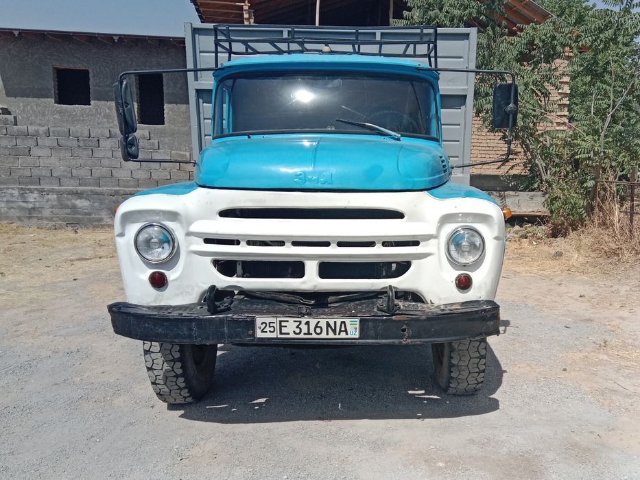 Селхоз зил сотилади  йили 1986.