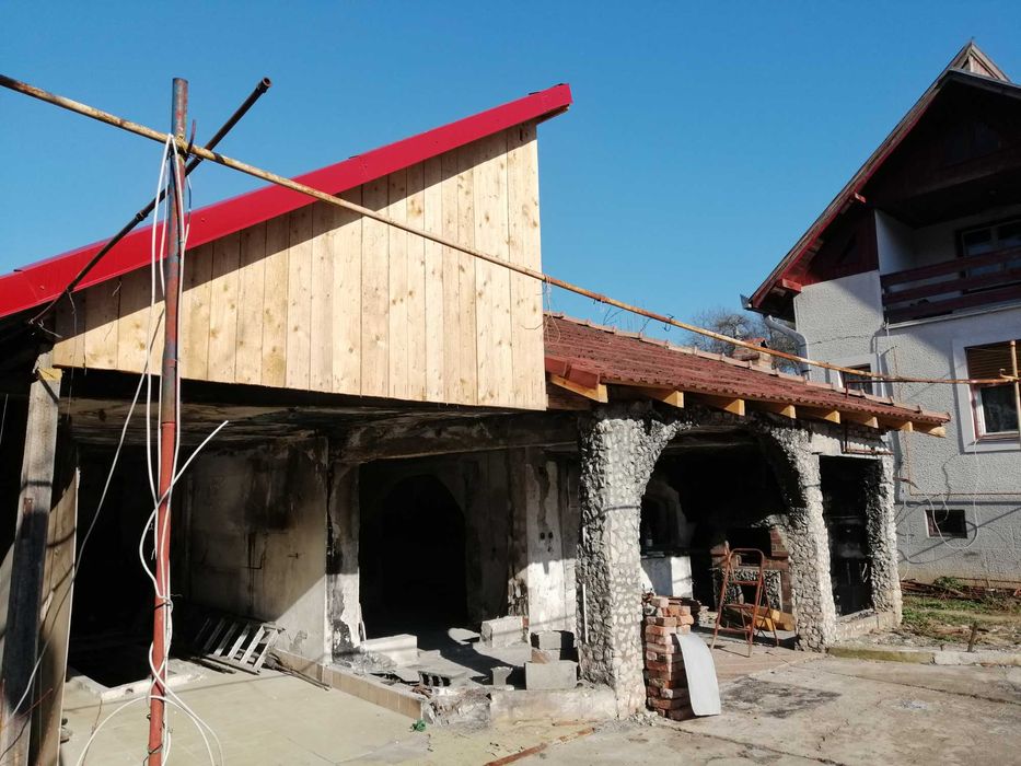 Vând casă cu potențial