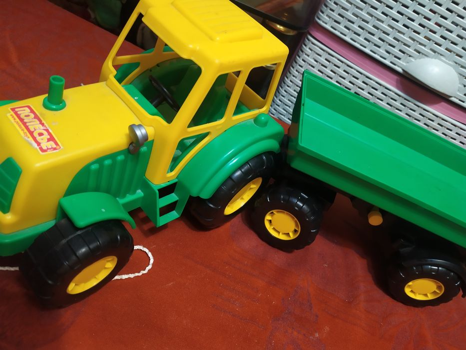 Отдам недорого трактор