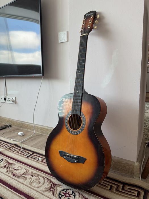 Продается гитара