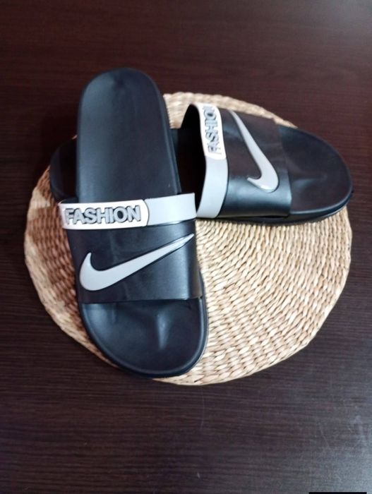 Мъжки чехли намалена цена