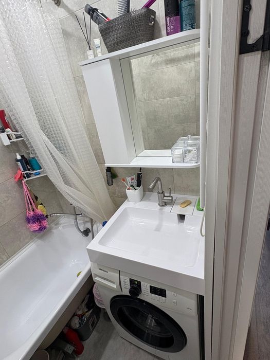 Продам 3-хкомнатную квартиру