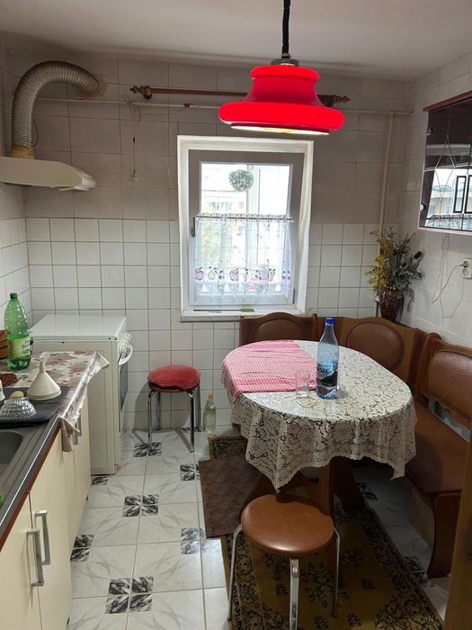 Apartament decomandat Rovine