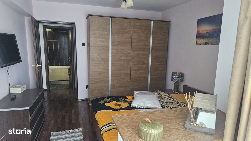 Apartament 3 camere de inchiriat | Faleza Nord