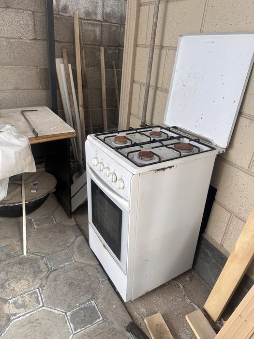 Газ плита 4 камфорный