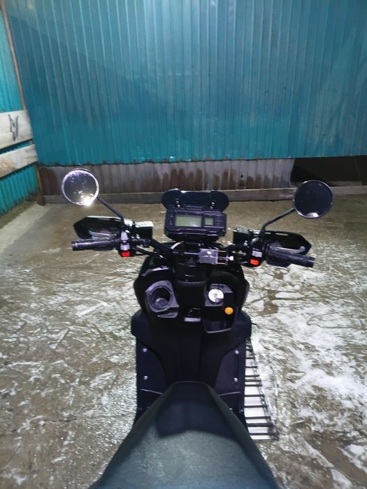 Продам мопед танк