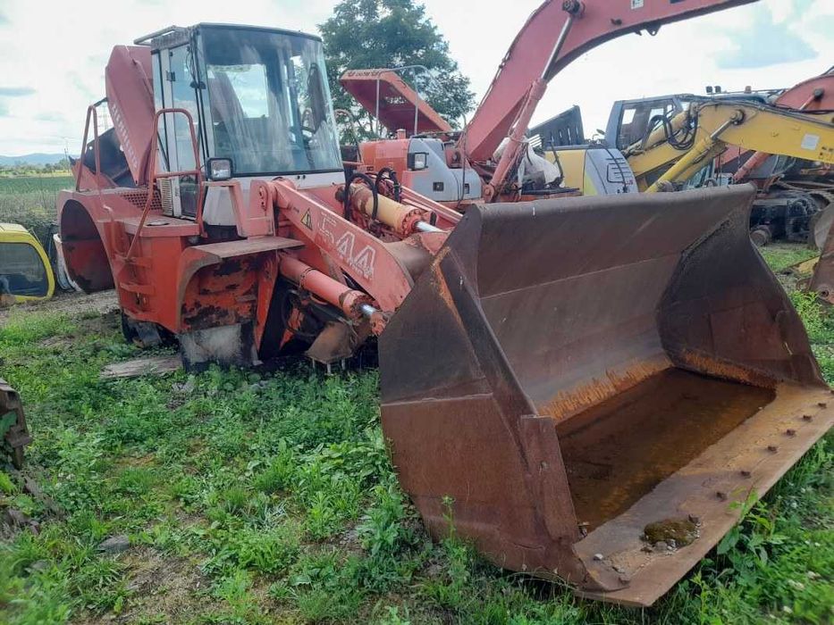 Cilindru hidraulic incarcator frontal Liebherr L544