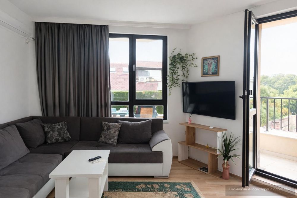 Двустаен апартамент под наем в Център