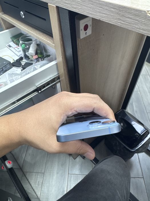 14 iphone 128GB Blue