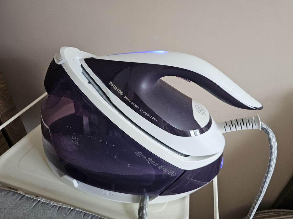 Парогенератор Philips GC7933
