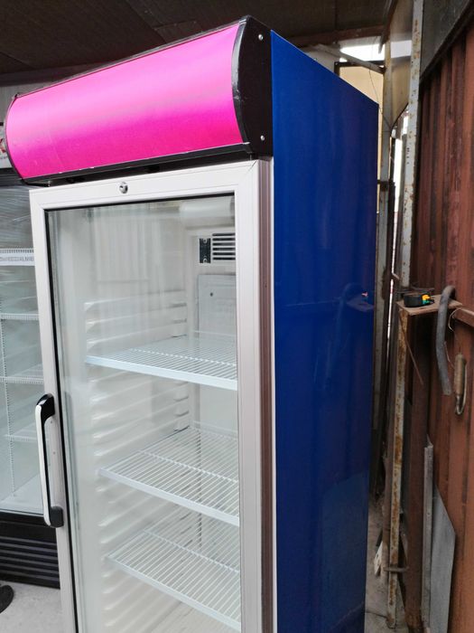 Vitrine frigorifice verticale /dozatoare /duble /slim