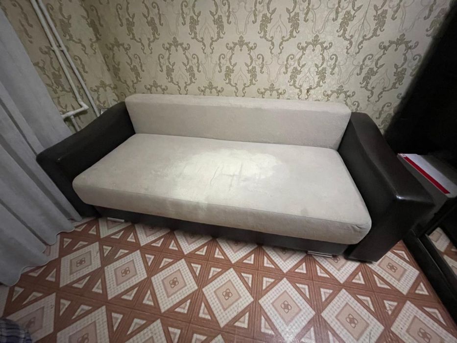 Диван бесплатный