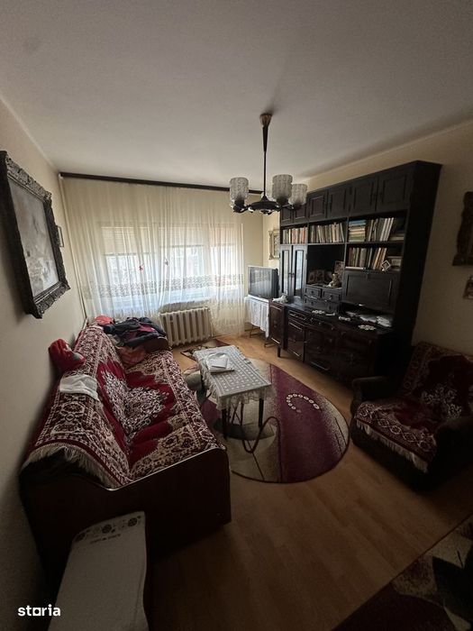 Apartament cu 2 camere de inchiriat