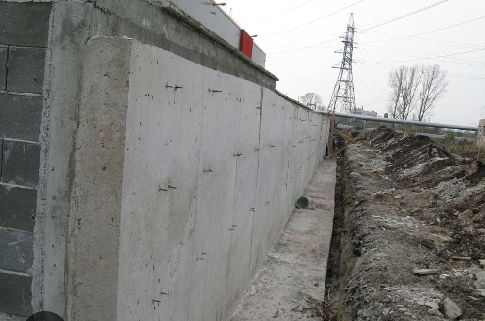 Изграждане на подпорни стени.