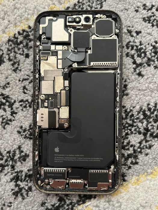 Piese iPhone 15 Pro