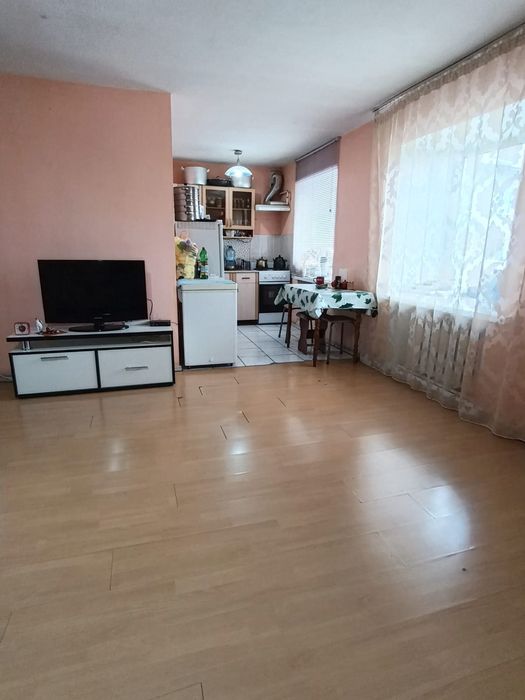 Продам евро2х комн кв в центре города